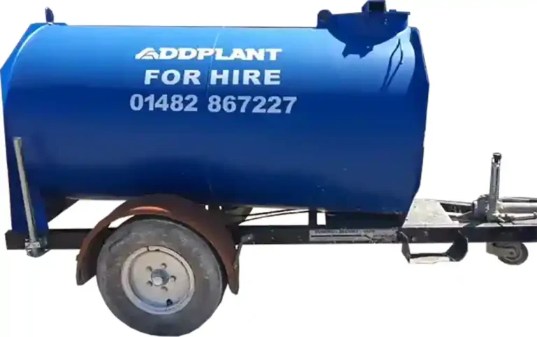 2000 litre towable bowser